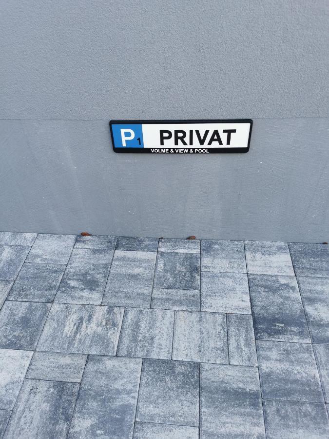 Volme Pool Lejlighed Banjole Eksteriør billede